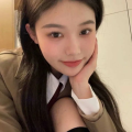精致女孩头像清晰,展现独特魅力风采”