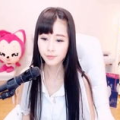 歪歪酱,用创意与才华演绎多元角色，传递欢乐与敬意